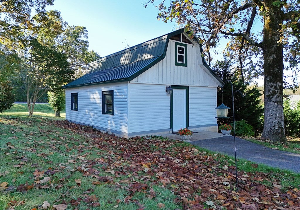 Morganton, Georgia, 30560, United States, 4 Bedrooms Bedrooms, ,3 BathroomsBathrooms,Residential,For Sale,1805518
