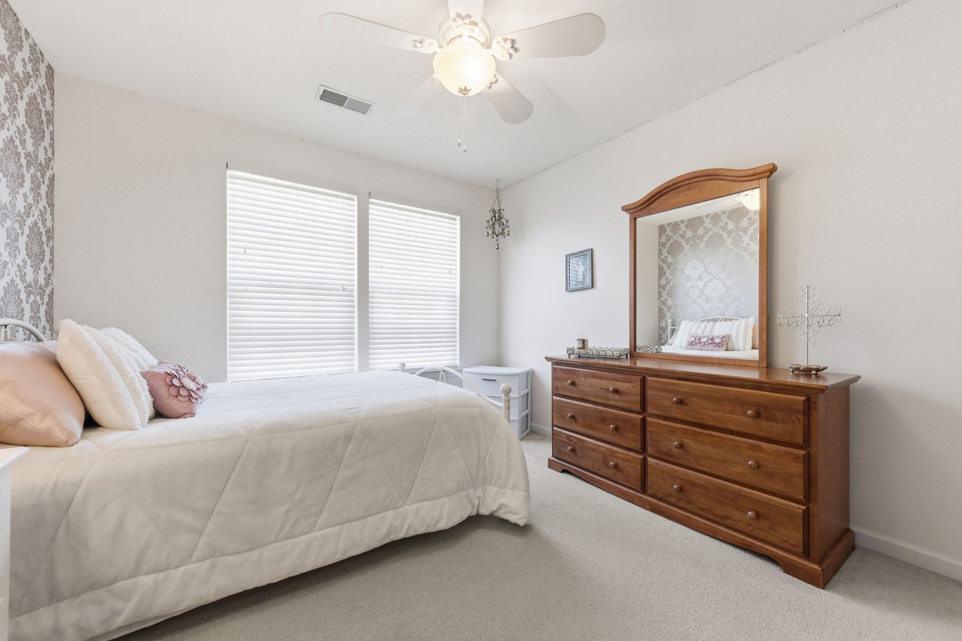  155 Broadstone Drive, Mars, PA 16046 - 物件實景