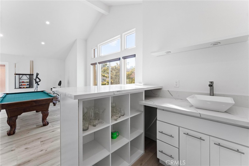 Laguna Hills, California, 92653, United States, 4 Bedrooms Bedrooms, ,3 BathroomsBathrooms,Residential,For Sale,1987832