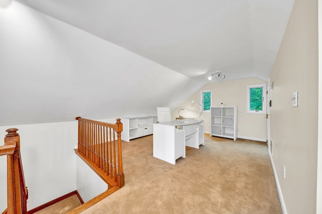 Mansfield, Massachusetts, 02048, United States, 4 Bedrooms Bedrooms, ,3 BathroomsBathrooms,Residential,For Sale,2001222