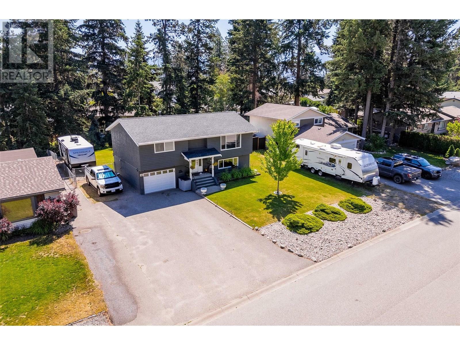 WEST KELOWNA, British Columbia, V4T 1B8, CA, 3 Bedrooms Bedrooms, ,2 BathroomsBathrooms,Residential,For Sale,1859691