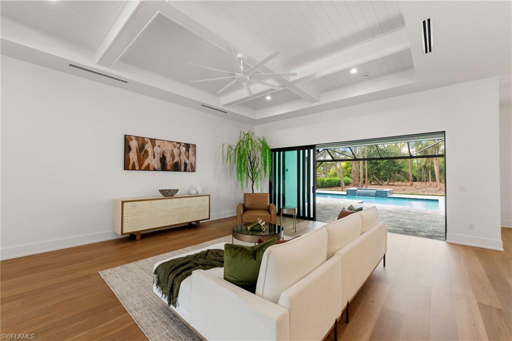 Naples, Florida, 34105, United States, 4 Bedrooms Bedrooms, ,5 BathroomsBathrooms,Residential,For Sale,1991548