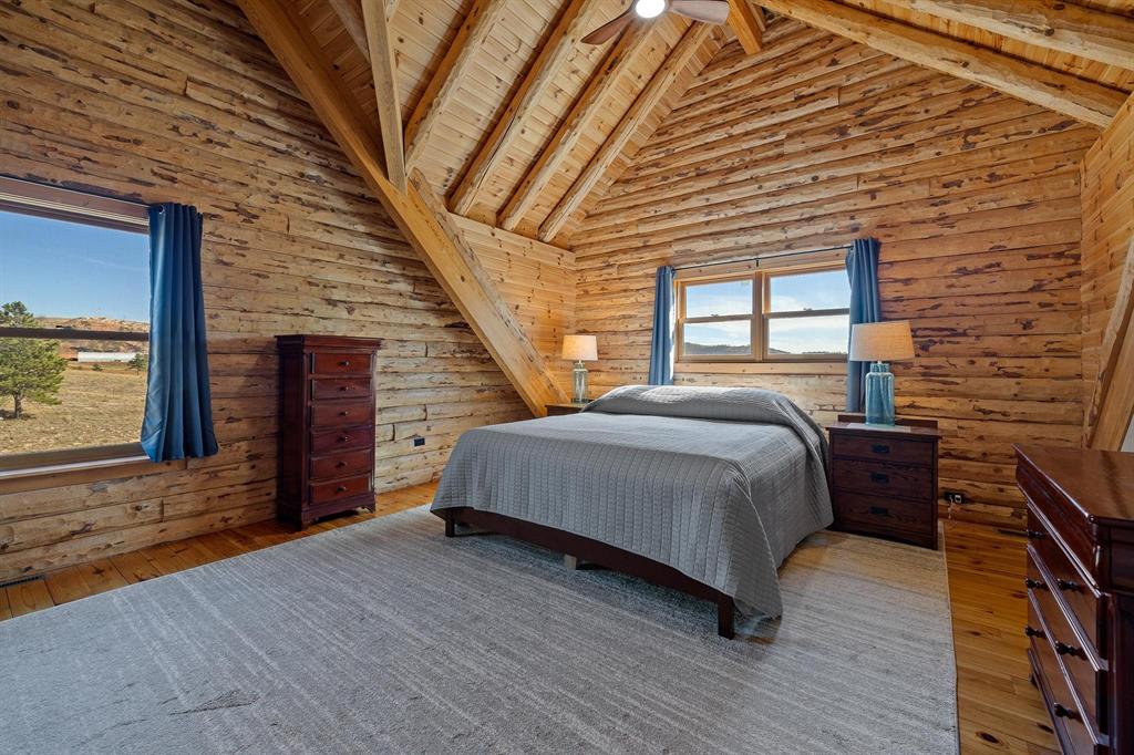 Hot Springs, South Dakota, 57747, United States, 3 Bedrooms Bedrooms, ,2 BathroomsBathrooms,Residential,For Sale,1984006