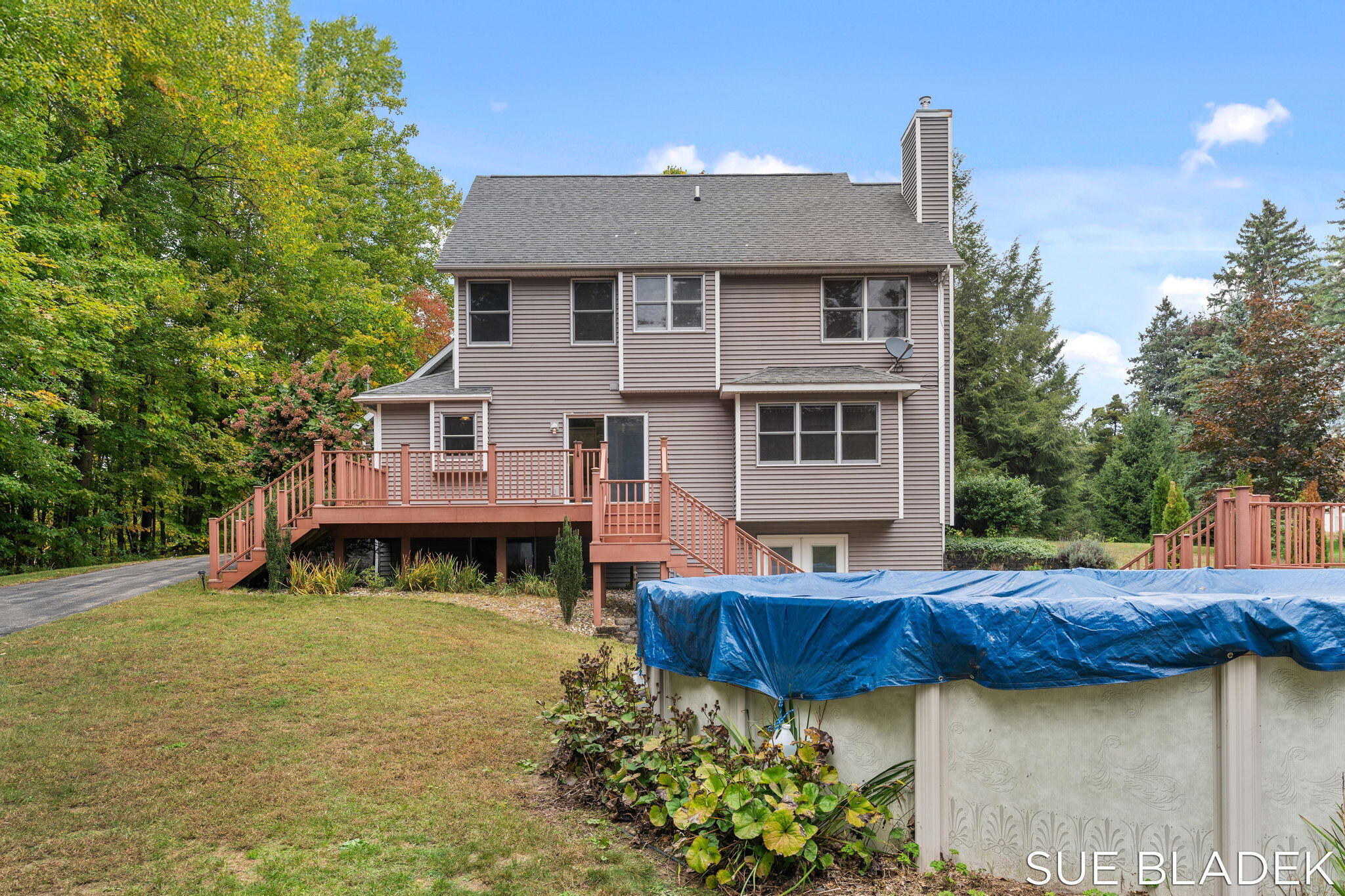 Fennville, Michigan, 49408, United States, 4 Bedrooms Bedrooms, ,4 BathroomsBathrooms,Residential,For Sale,1966449