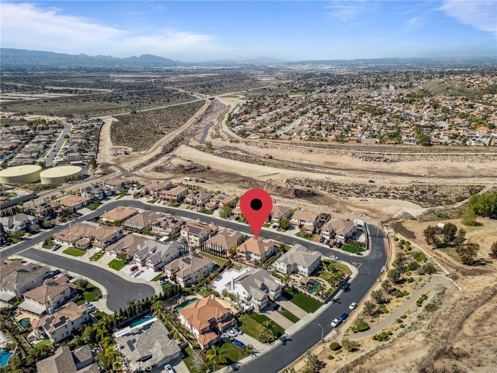 Highland, California, 92346, United States, 5 Bedrooms Bedrooms, ,5 BathroomsBathrooms,Residential,For Sale,1982875