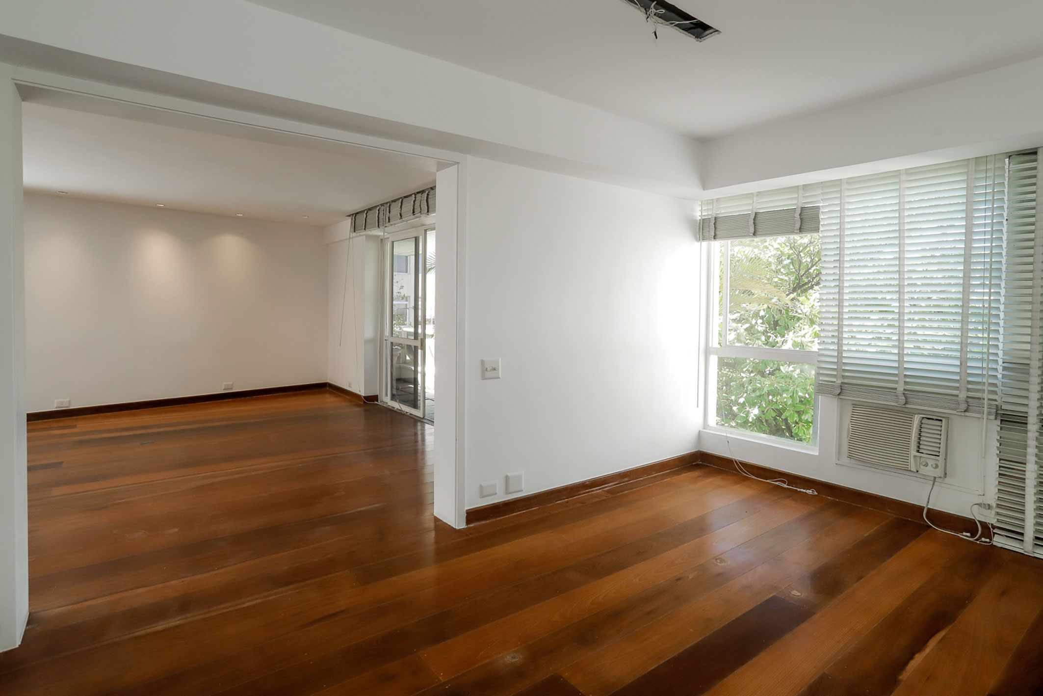  Duplex Penthouse with a Pool and Views of Cristo Redentor in Leblon - 物件實景