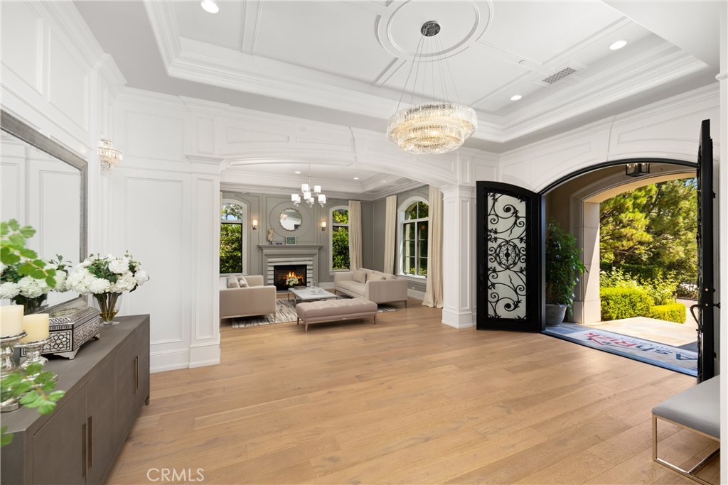 Arcadia, California, 91006, United States, 6 Bedrooms Bedrooms, ,8 BathroomsBathrooms,Residential,For Sale,1934700
