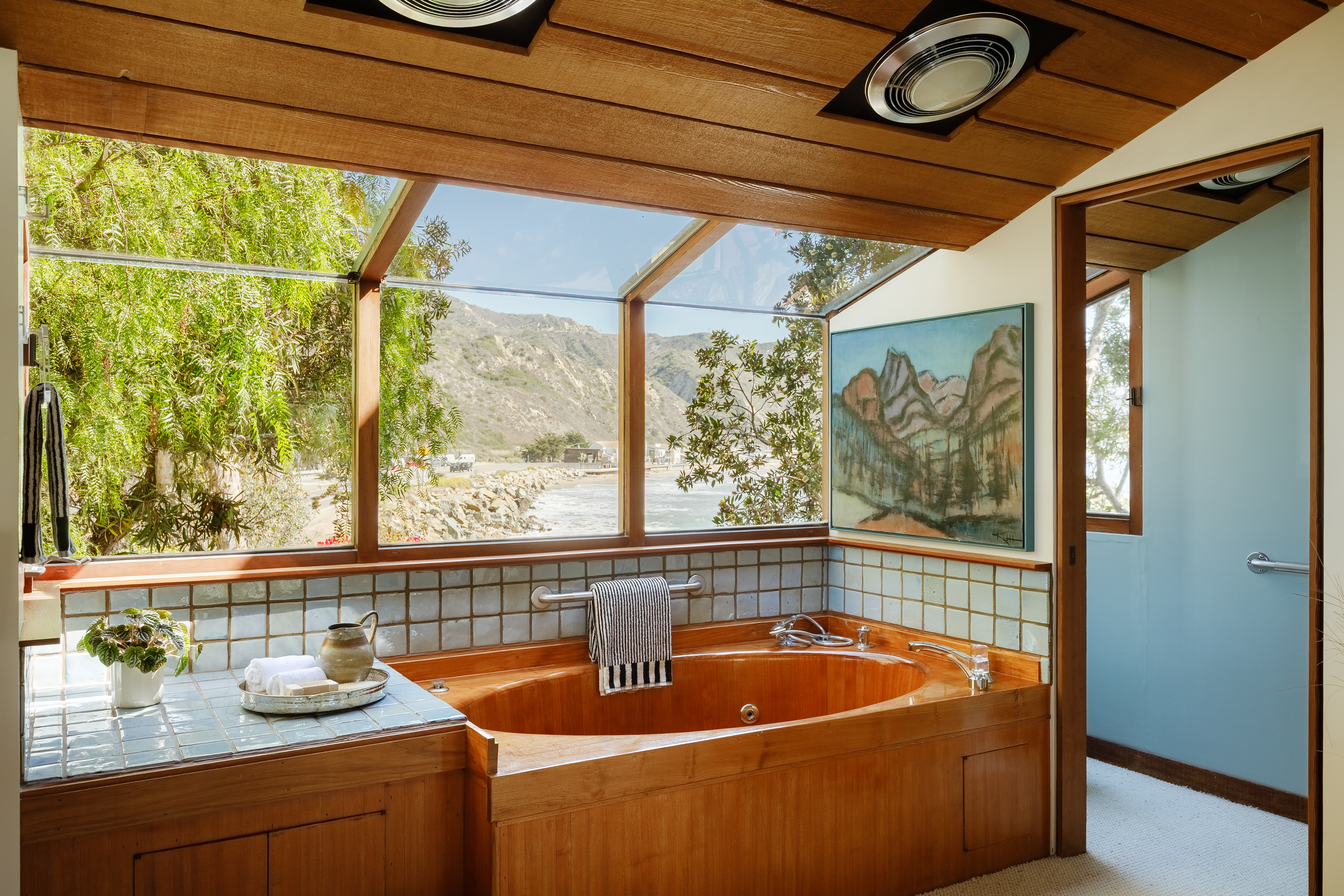  3674 Pacific Coast Highway, Ventura, CA 93001 - 物件實景