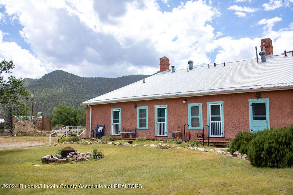 Lincoln, New Mexico, 88338, United States, 7 Bedrooms Bedrooms, ,9 BathroomsBathrooms,Residential,For Sale,1974977