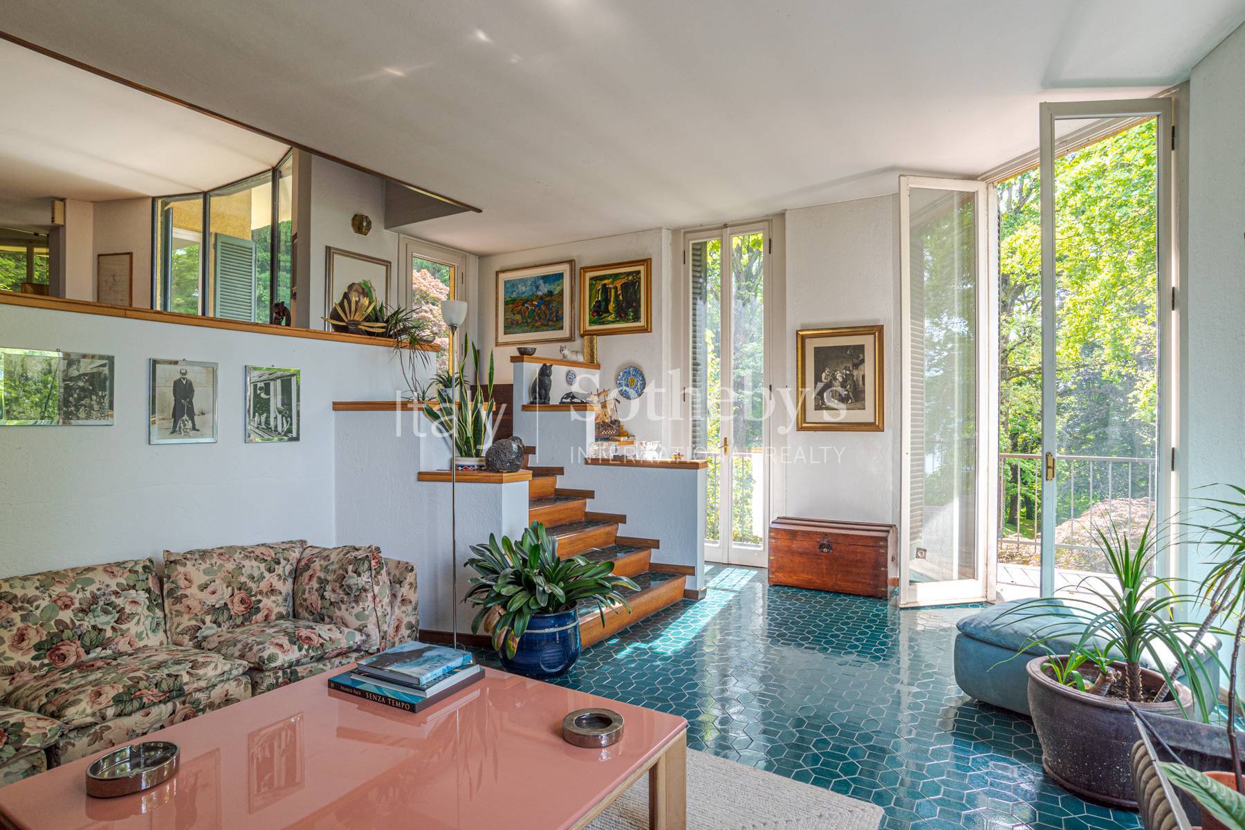  Inviting 1960s villa overlooking Lake Varese - 物件實景