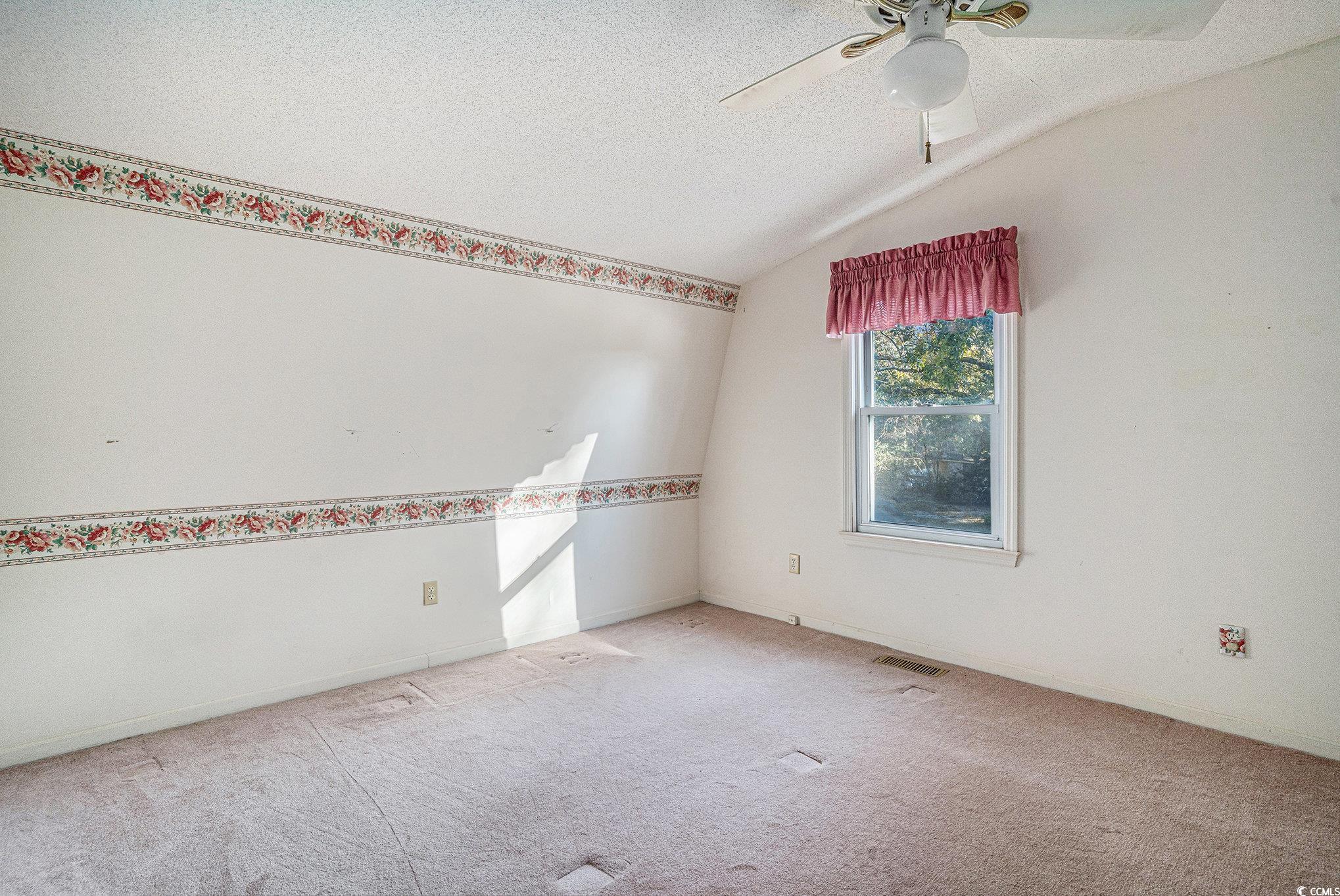 North Myrtle Beach, South Carolina, 29582, United States, 4 Bedrooms Bedrooms, ,3 BathroomsBathrooms,Residential,For Sale,1990764