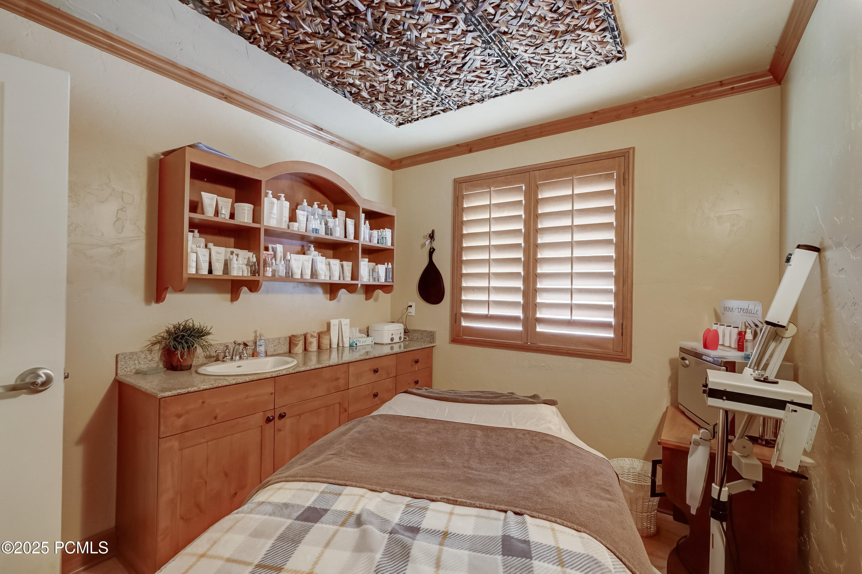 Midway, Utah, 84049, United States, 3 Bedrooms Bedrooms, ,3 BathroomsBathrooms,Residential,For Sale,1826612