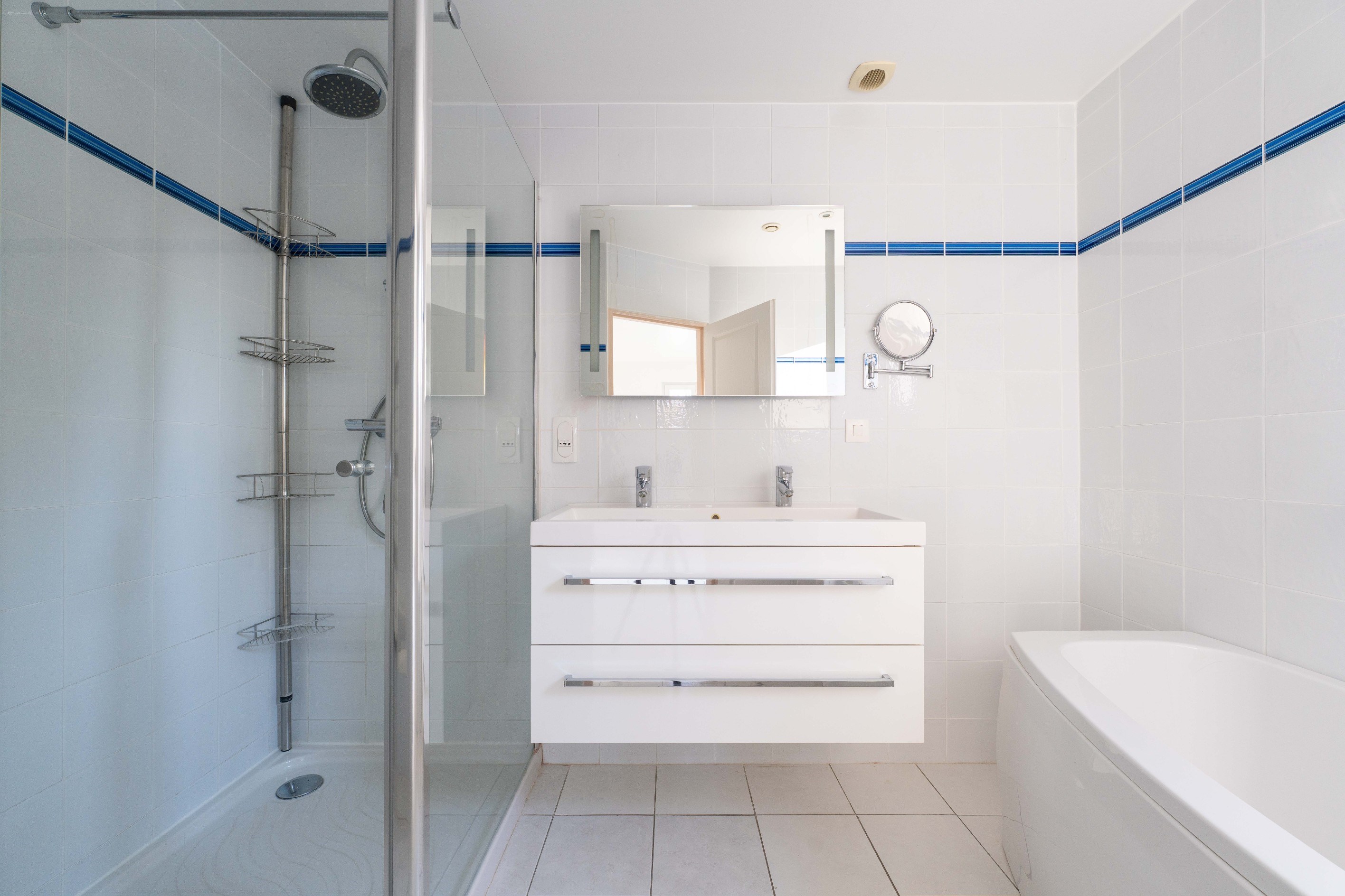  RECENT VILLA WITH SWIMMING POOL CLOSE TO BREUILLET TOWN CENTRE - 物件實景