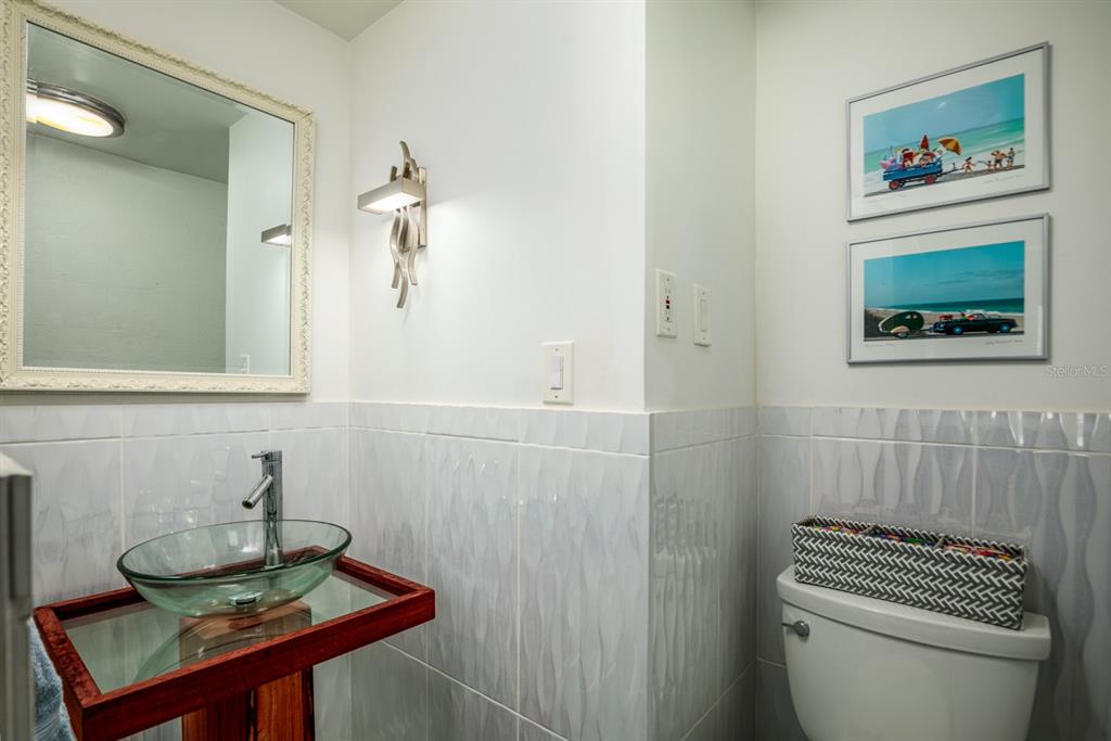 St Petersburg, Florida, 33705, United States, 3 Bedrooms Bedrooms, ,4 BathroomsBathrooms,Residential,For Sale,1793107