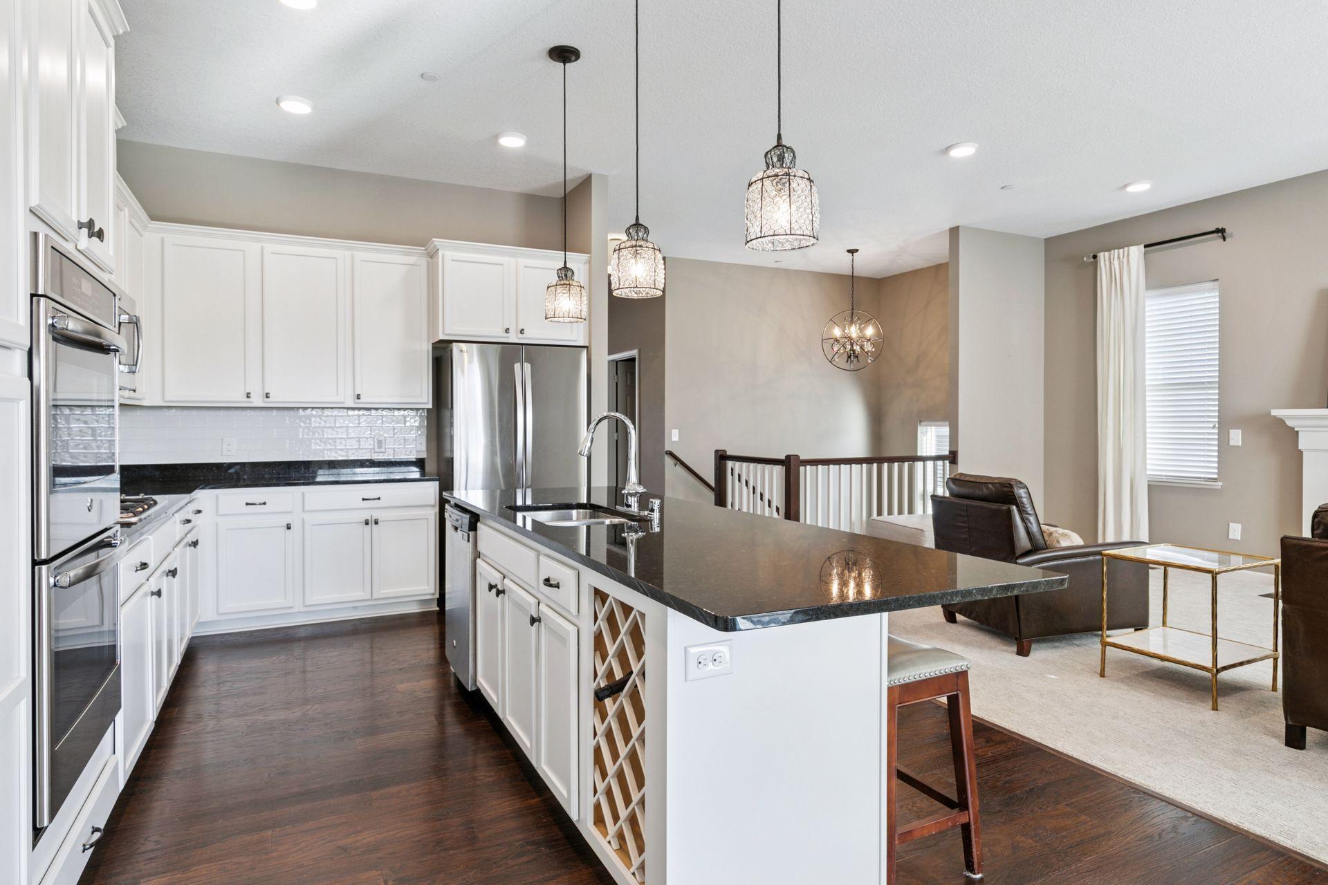 Lakeville, Minnesota, 55044, United States, 3 Bedrooms Bedrooms, ,2 BathroomsBathrooms,Residential,For Sale,1971412