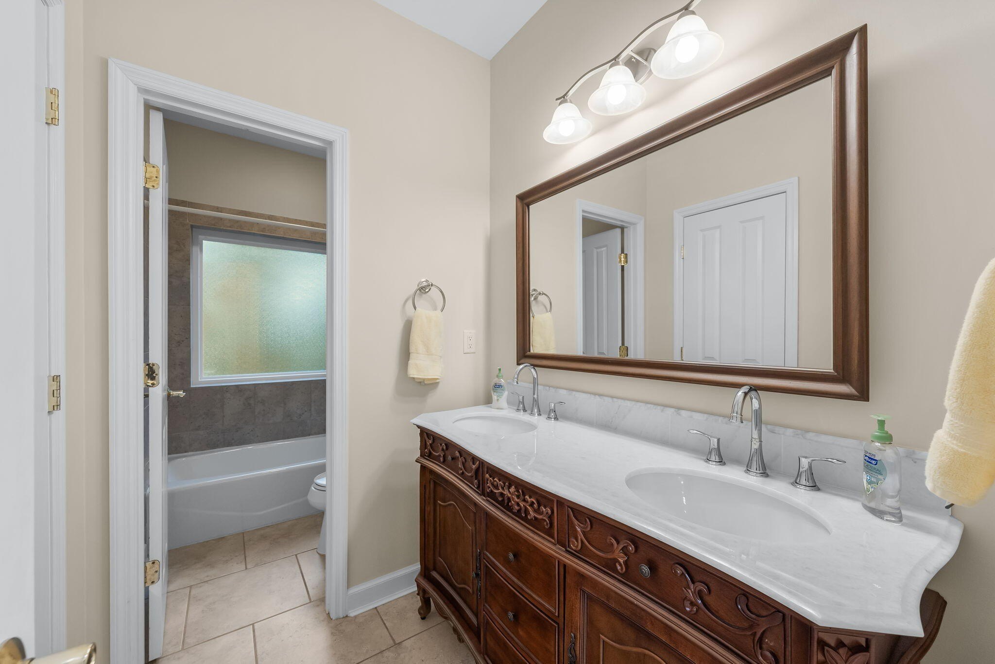 Youngstown, Florida, 32466, United States, 6 Bedrooms Bedrooms, ,6 BathroomsBathrooms,Residential,For Sale,1981831