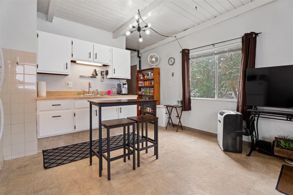 Missoula, Montana, 59801, United States, 3 Bedrooms Bedrooms, ,2 BathroomsBathrooms,Residential,For Sale,1974310