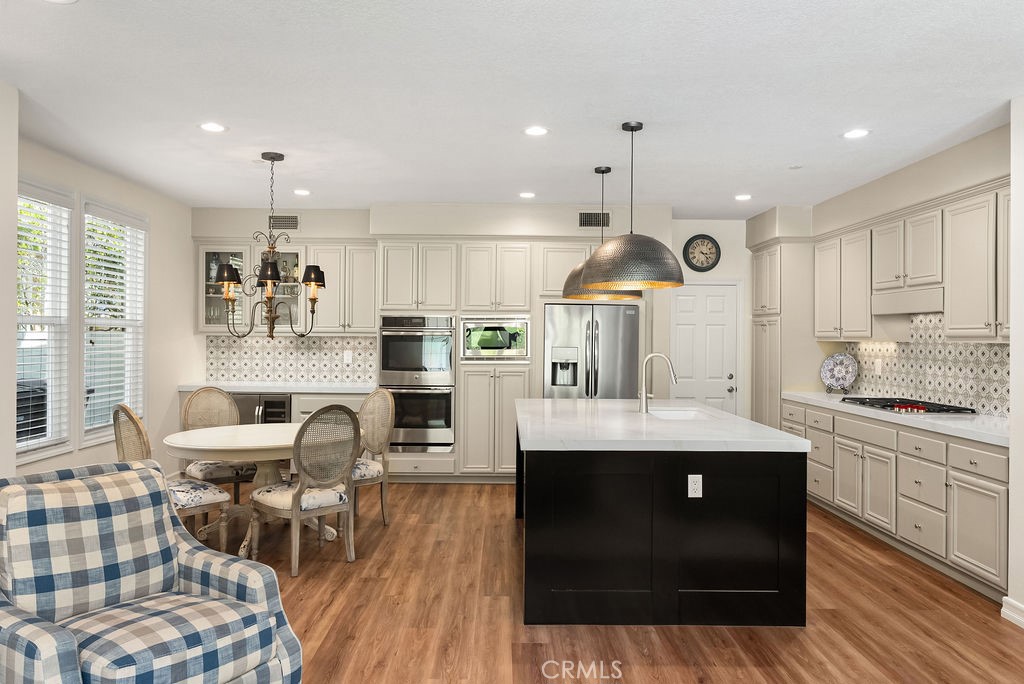 San Clemente, California, 92673, United States, 4 Bedrooms Bedrooms, ,3 BathroomsBathrooms,Residential,For Sale,1906996