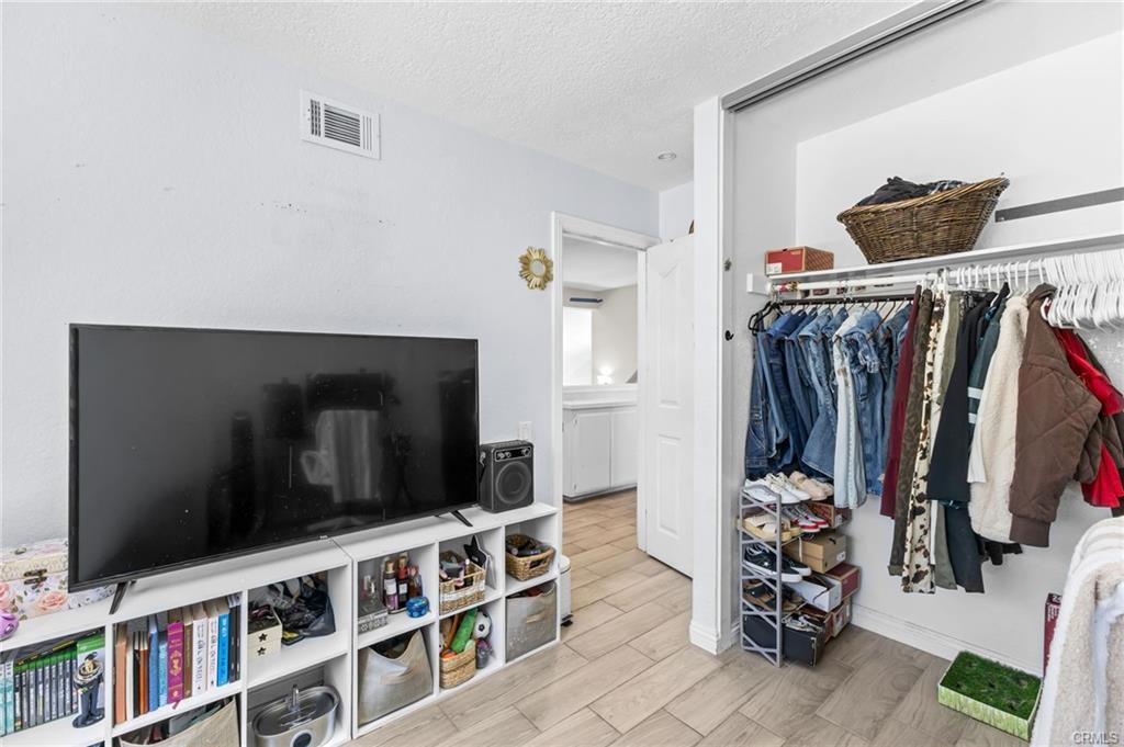 Corona, California, 92880, United States, 4 Bedrooms Bedrooms, ,3 BathroomsBathrooms,Residential,For Sale,1978795