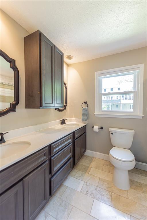 Marietta, Georgia, 30068, United States, 4 Bedrooms Bedrooms, ,4 BathroomsBathrooms,Residential,For Sale,1935159