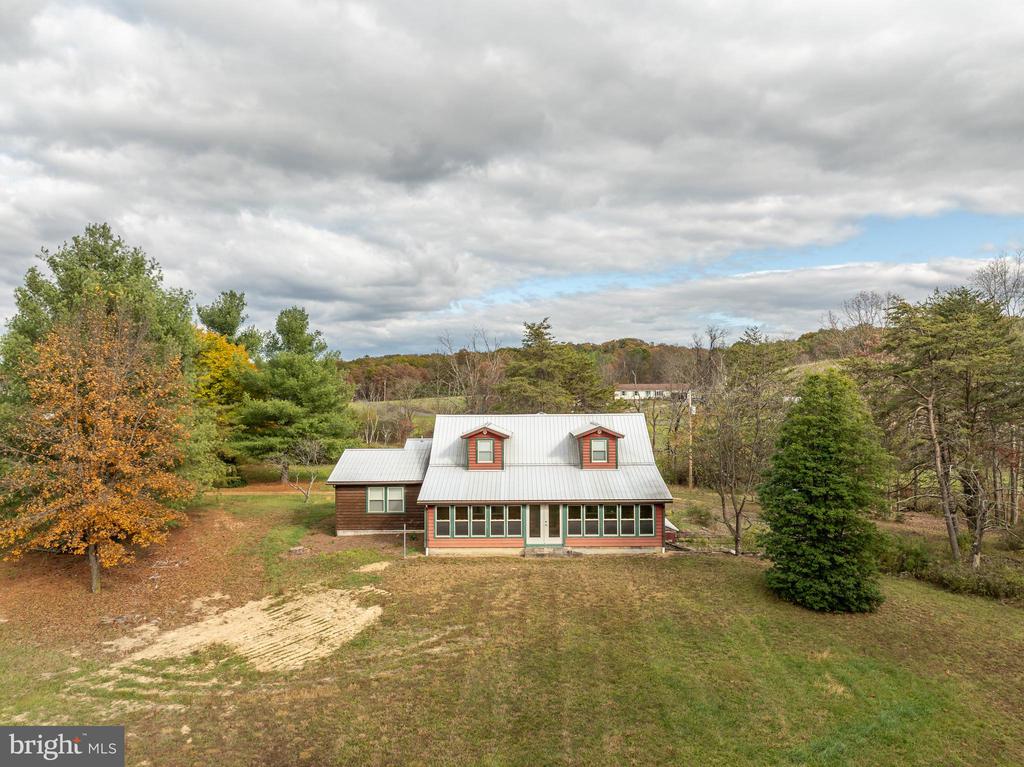 Bloomery, West Virginia, 26817, United States, 3 Bedrooms Bedrooms, ,2 BathroomsBathrooms,Residential,For Sale,1980909