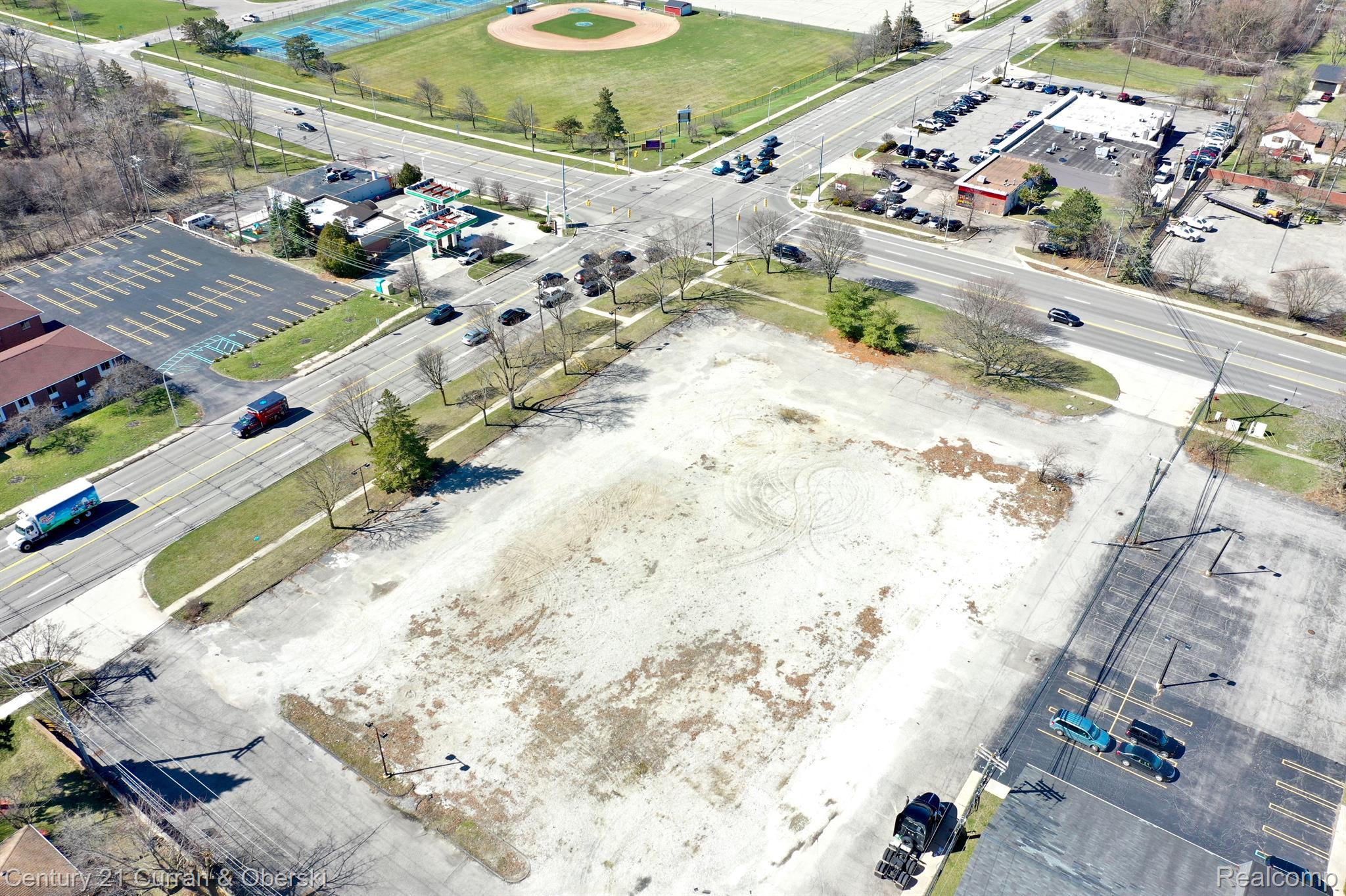 Southfield, Michigan, 48033, United States, ,Land,For Sale,1975412