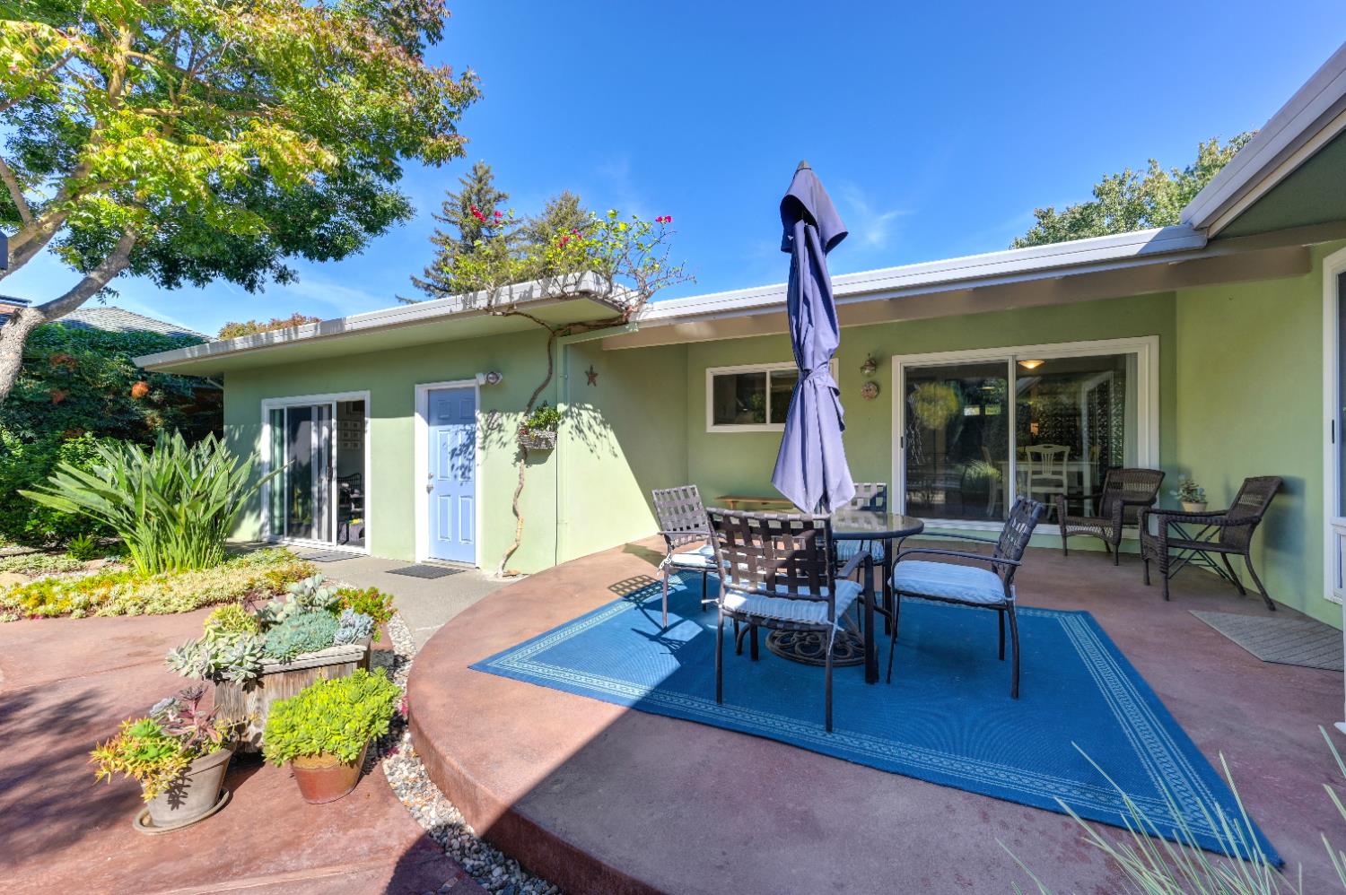 Sacramento, California, 95819, United States, 3 Bedrooms Bedrooms, ,2 BathroomsBathrooms,Residential,For Sale,1987598