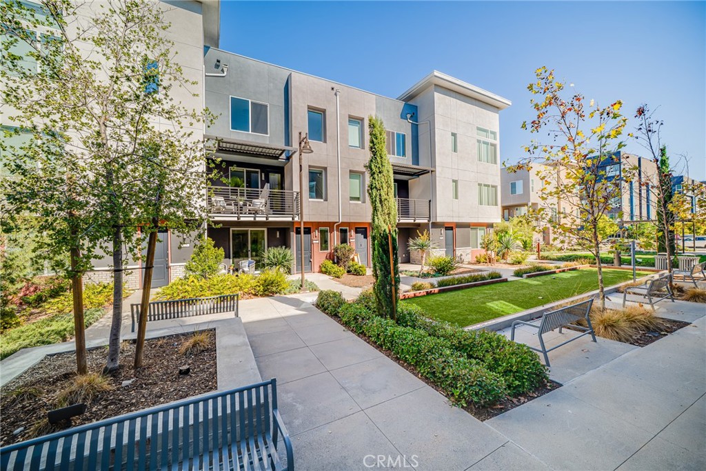 Irvine, California, 92614, United States, 3 Bedrooms Bedrooms, ,3 BathroomsBathrooms,Residential,For Sale,1988999