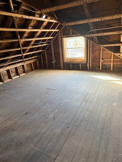 Brockton, Massachusetts, 02301, United States, 8 Bedrooms Bedrooms, ,3 BathroomsBathrooms,Residential,For Sale,2001904