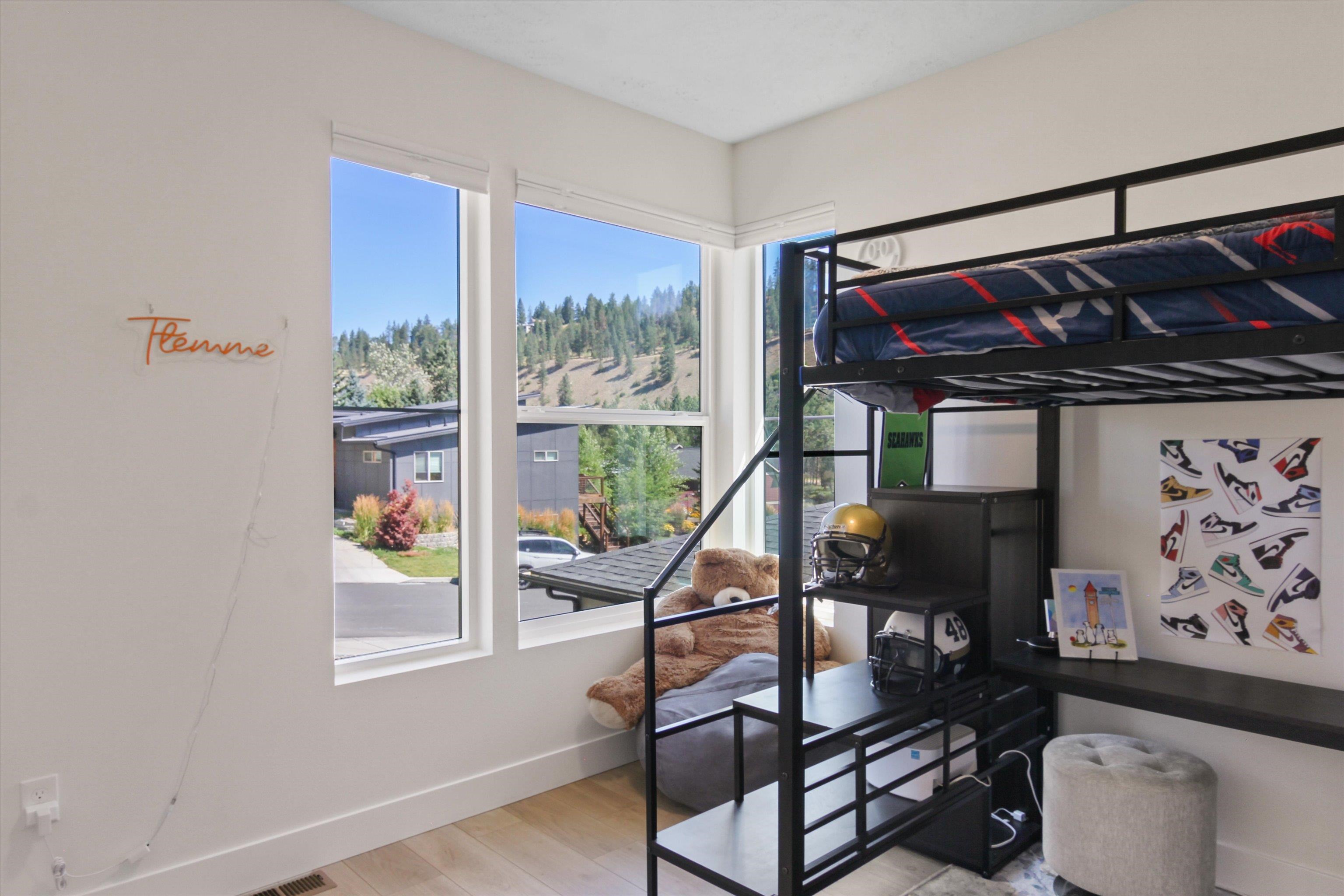 Spokane, Washington, 99224, United States, 5 Bedrooms Bedrooms, ,3 BathroomsBathrooms,Residential,For Sale,1910517