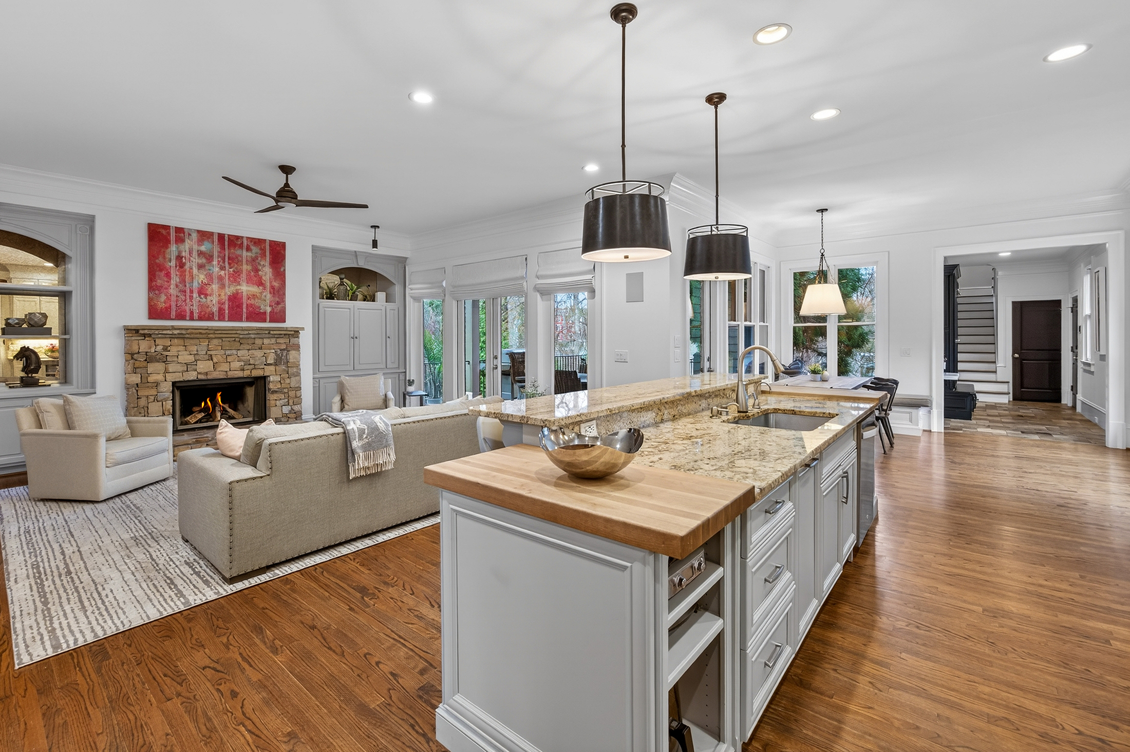  Timeless Style, Incredible Space and Convenient Brookwood Location - 物件實景