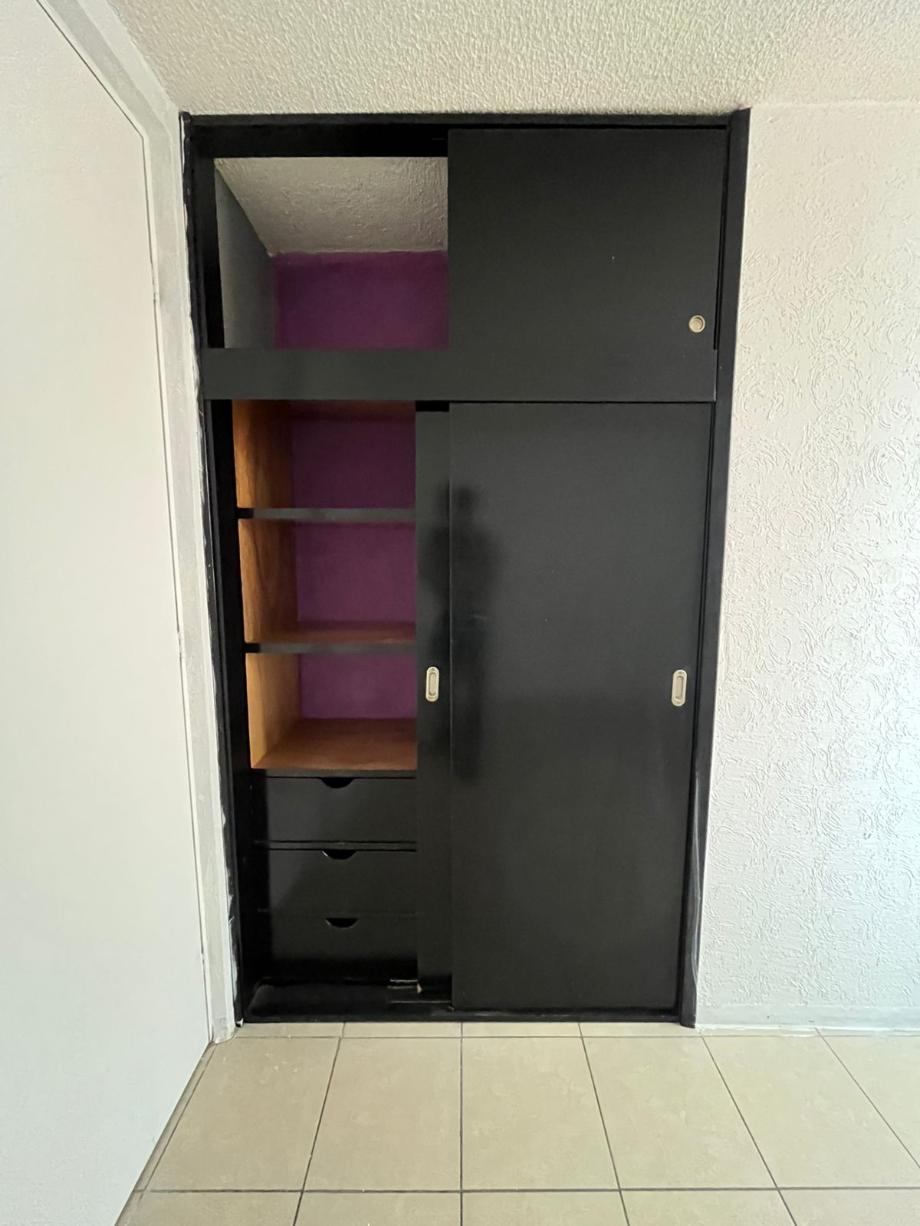 Azcapotzalco, Ciudad de México, 02300, Mexico, 3 Bedrooms Bedrooms, ,1 BathroomBathrooms,Residential,For Sale,1918550