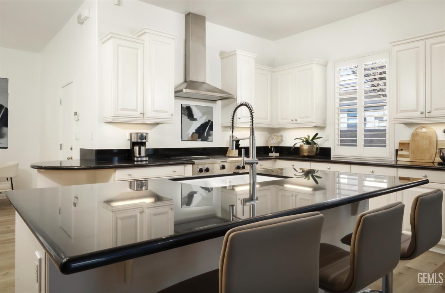 Bakersfield, California, 93312, United States, 3 Bedrooms Bedrooms, ,2 BathroomsBathrooms,Residential,For Sale,1987414