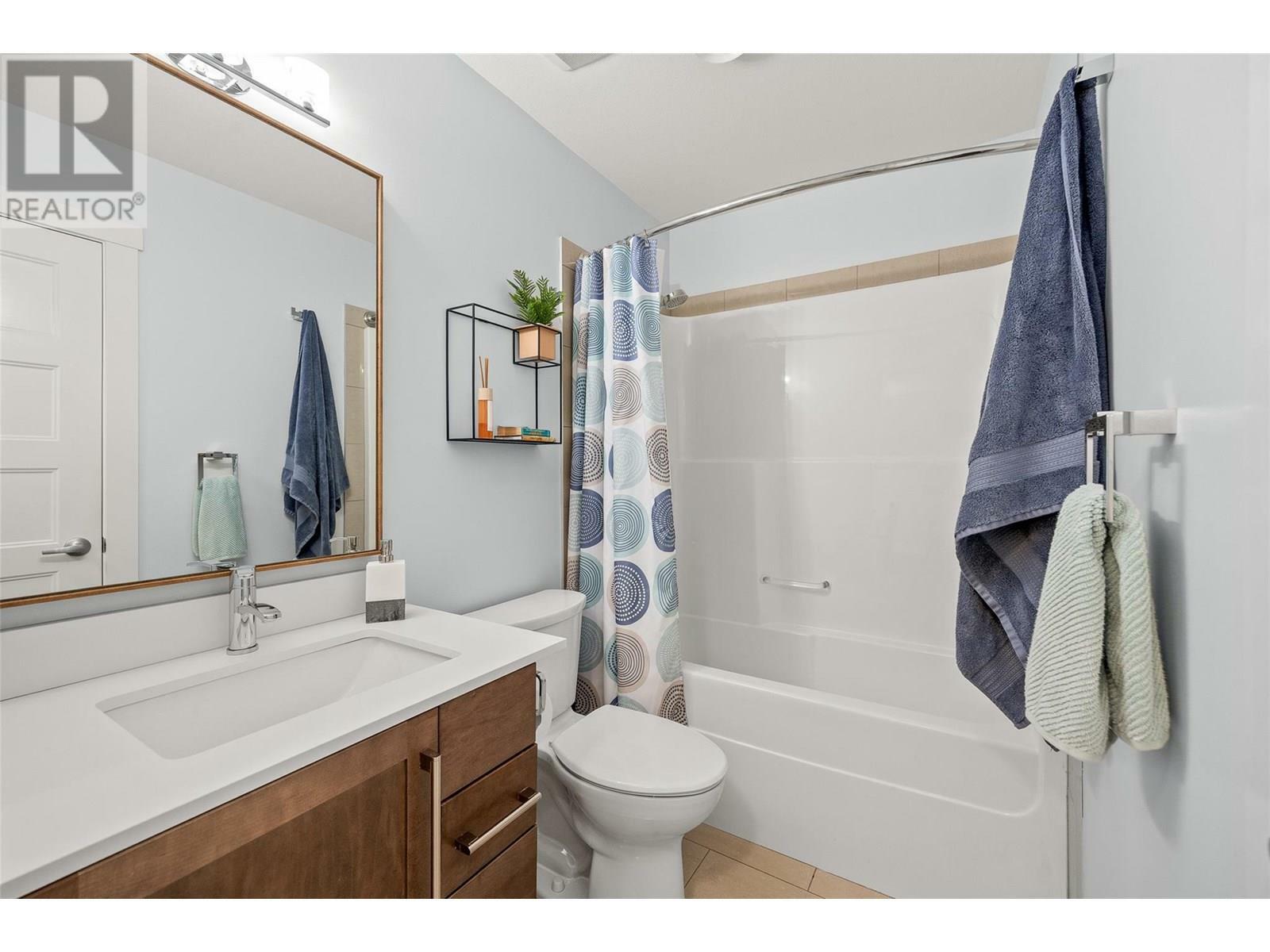 KELOWNA, British Columbia, V1Y 1N1, CA, 2 Bedrooms Bedrooms, ,1 BathroomBathrooms,Residential,For Sale,1859956