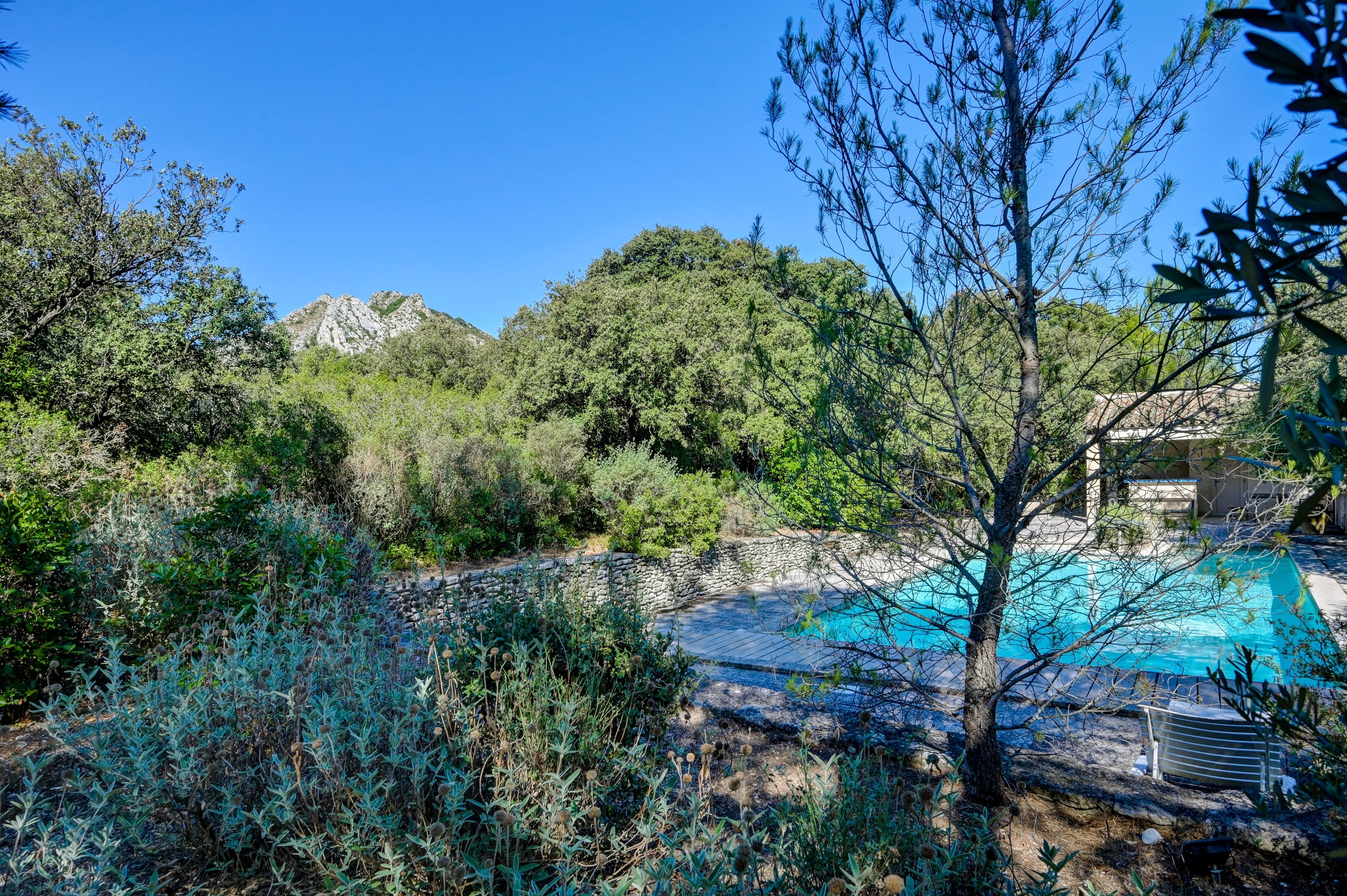  Eygalières, property located just a few minutes walk from the center - 物件實景
