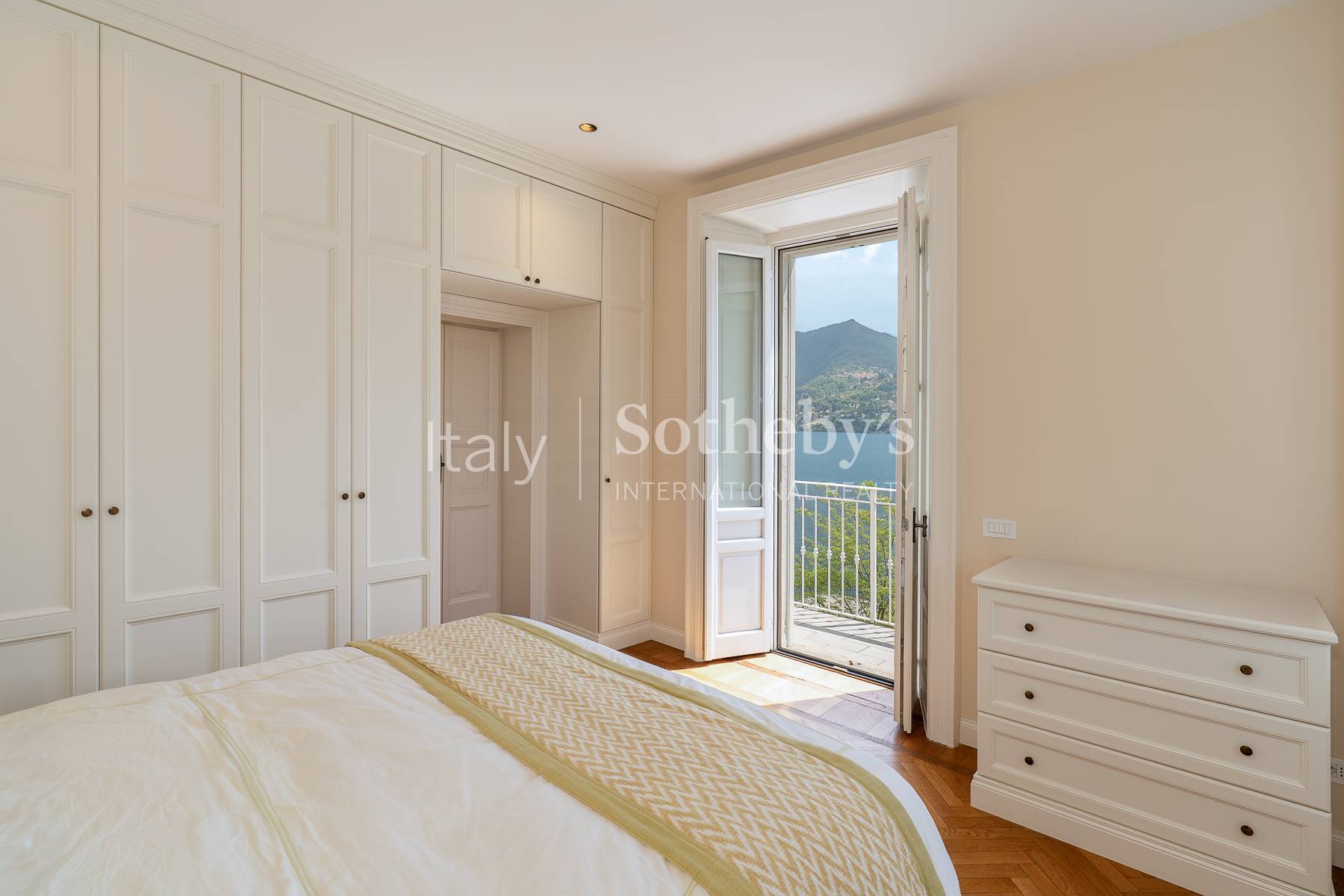  Prestigious villa facing Lake Como - 物件實景