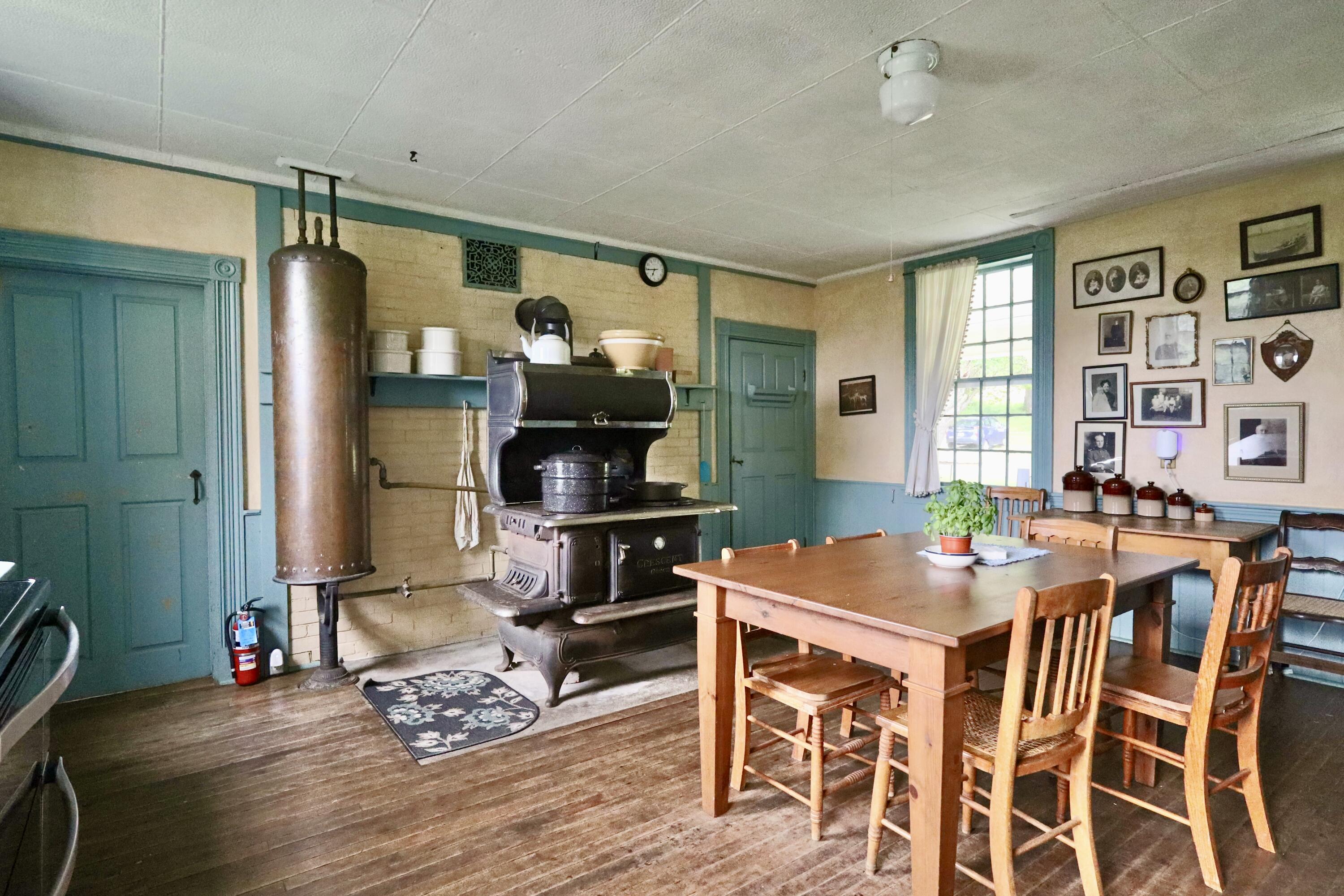 Andover, Maine, 04226, United States, 20 Bedrooms Bedrooms, ,7 BathroomsBathrooms,Residential,For Sale,1903691