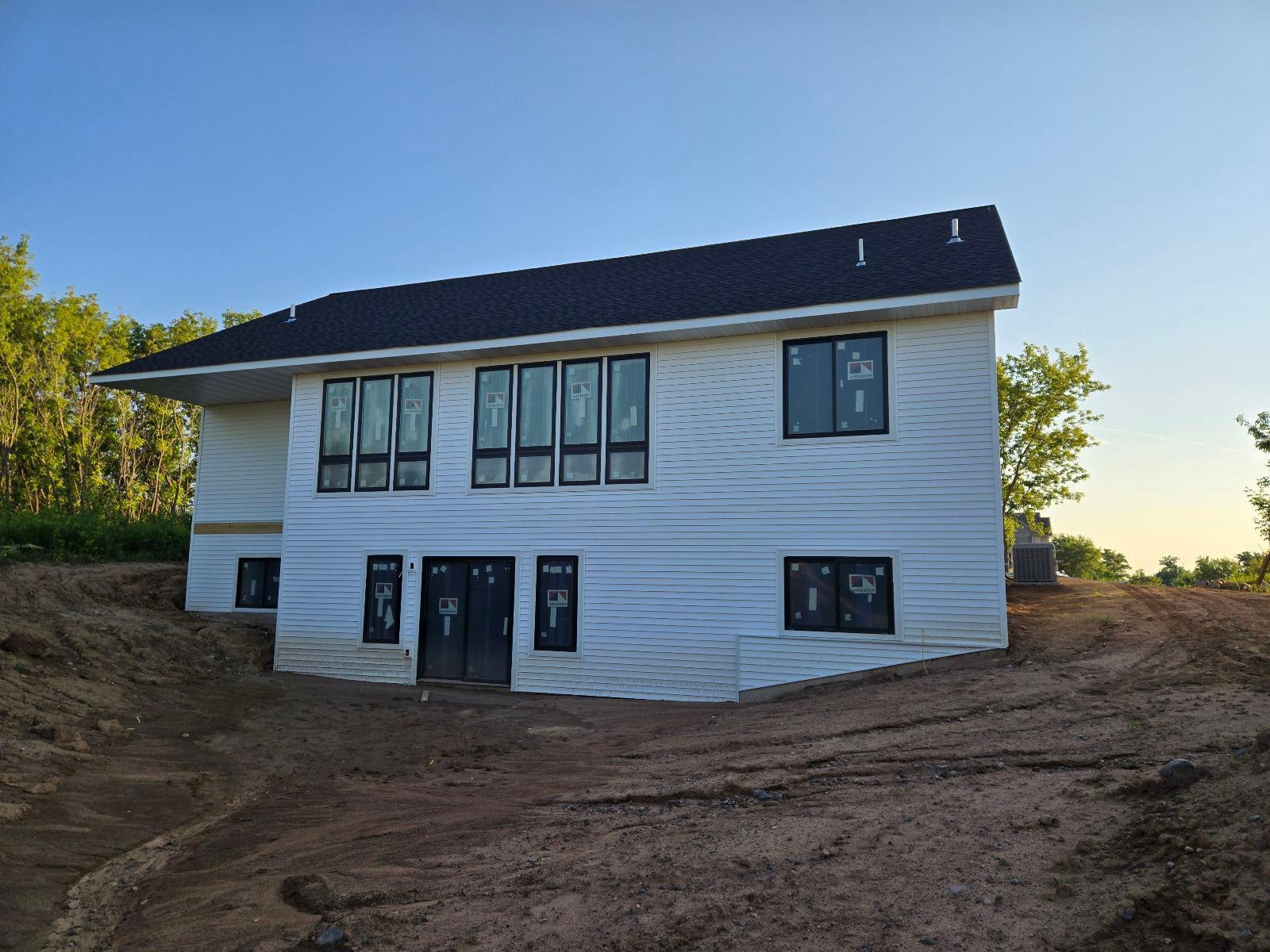 Shafer, Minnesota, 55074, United States, 4 Bedrooms Bedrooms, ,2 BathroomsBathrooms,Residential,For Sale,1826848