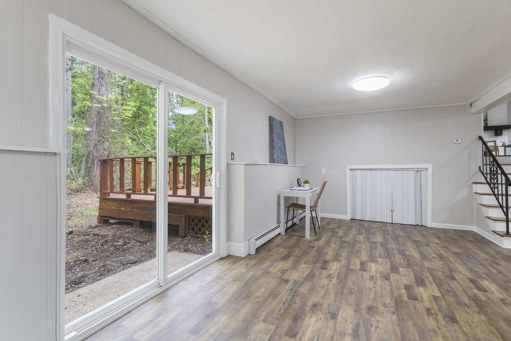 Mansfield, Massachusetts, 02048, United States, 4 Bedrooms Bedrooms, ,2 BathroomsBathrooms,Residential,For Sale,1942588