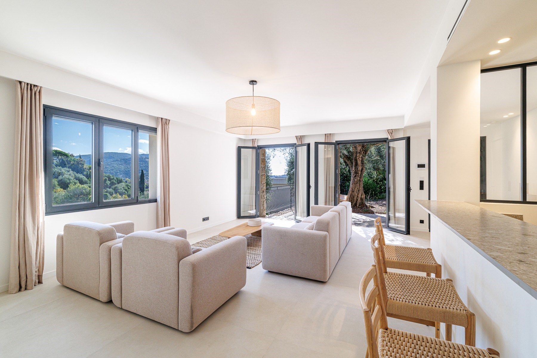  Contemporary villa for sale Nice Gairaut : 5 bedrooms, pool, rooftop terrace - 物件實景