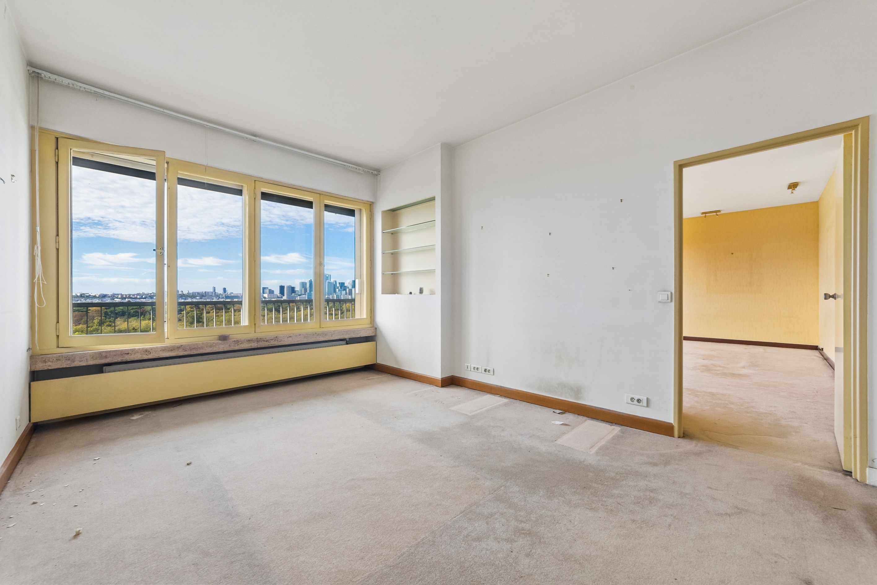  A Family Apartment with Expansive Sky Views and Views of the Eiffel Tower - 物件實景
