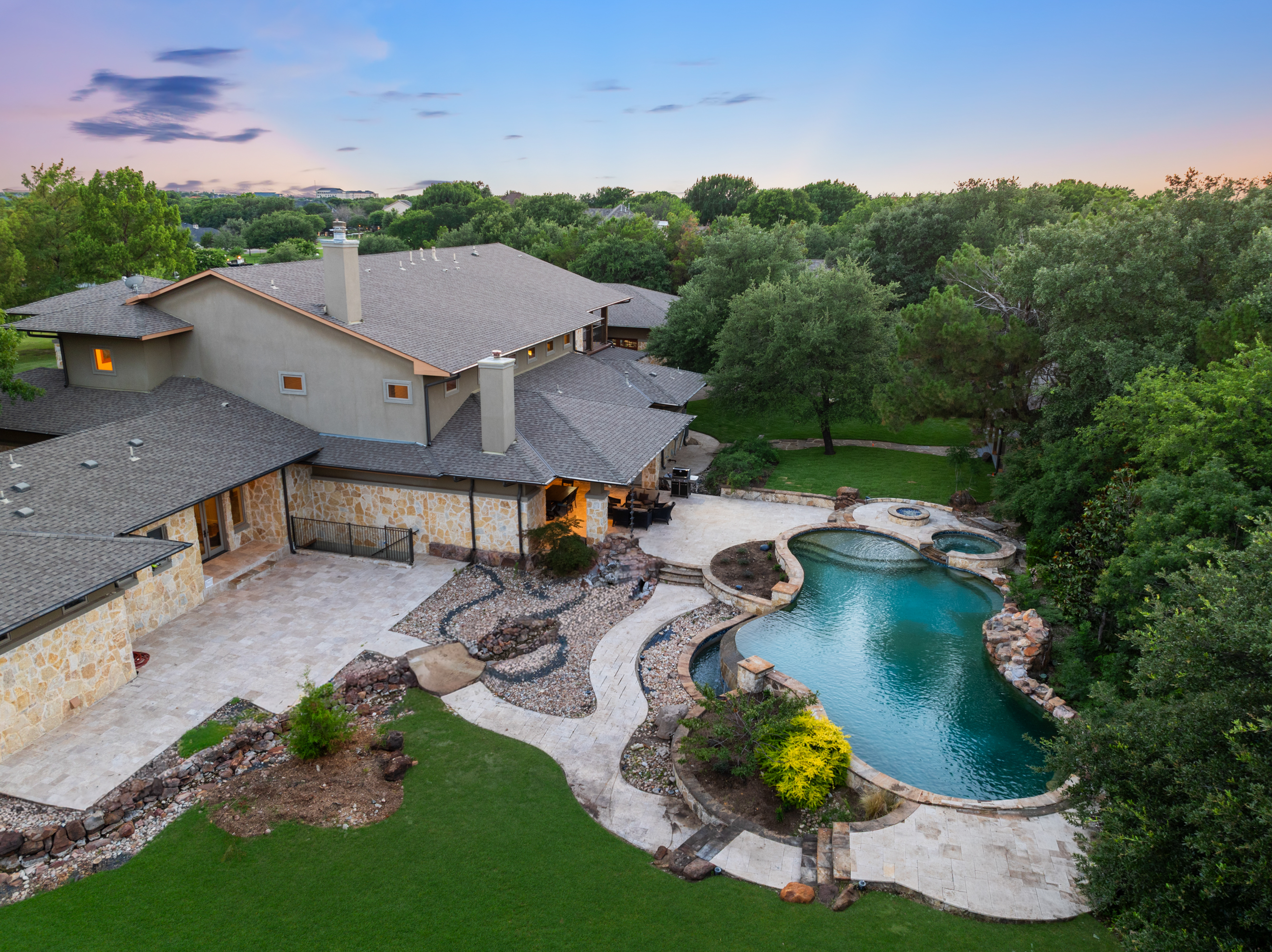  6 Wimbledon Court, Frisco, TX, 75034 - 物件實景