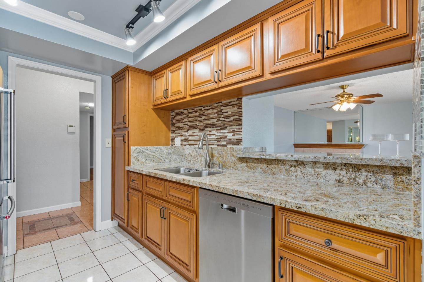 Hayward, California, 94541, United States, 2 Bedrooms Bedrooms, ,2 BathroomsBathrooms,Residential,For Sale,1961712