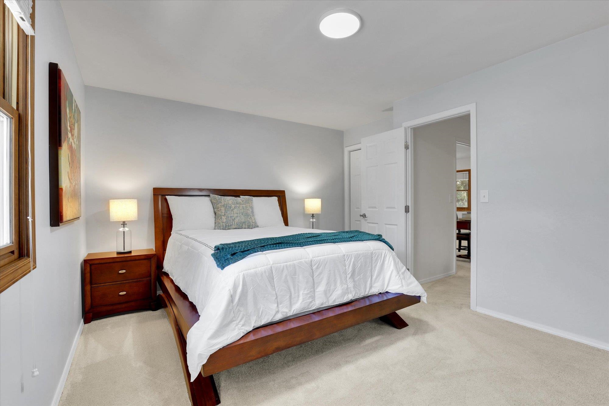 Spokane, Washington, 99203, United States, 5 Bedrooms Bedrooms, ,4 BathroomsBathrooms,Residential,For Sale,1914349