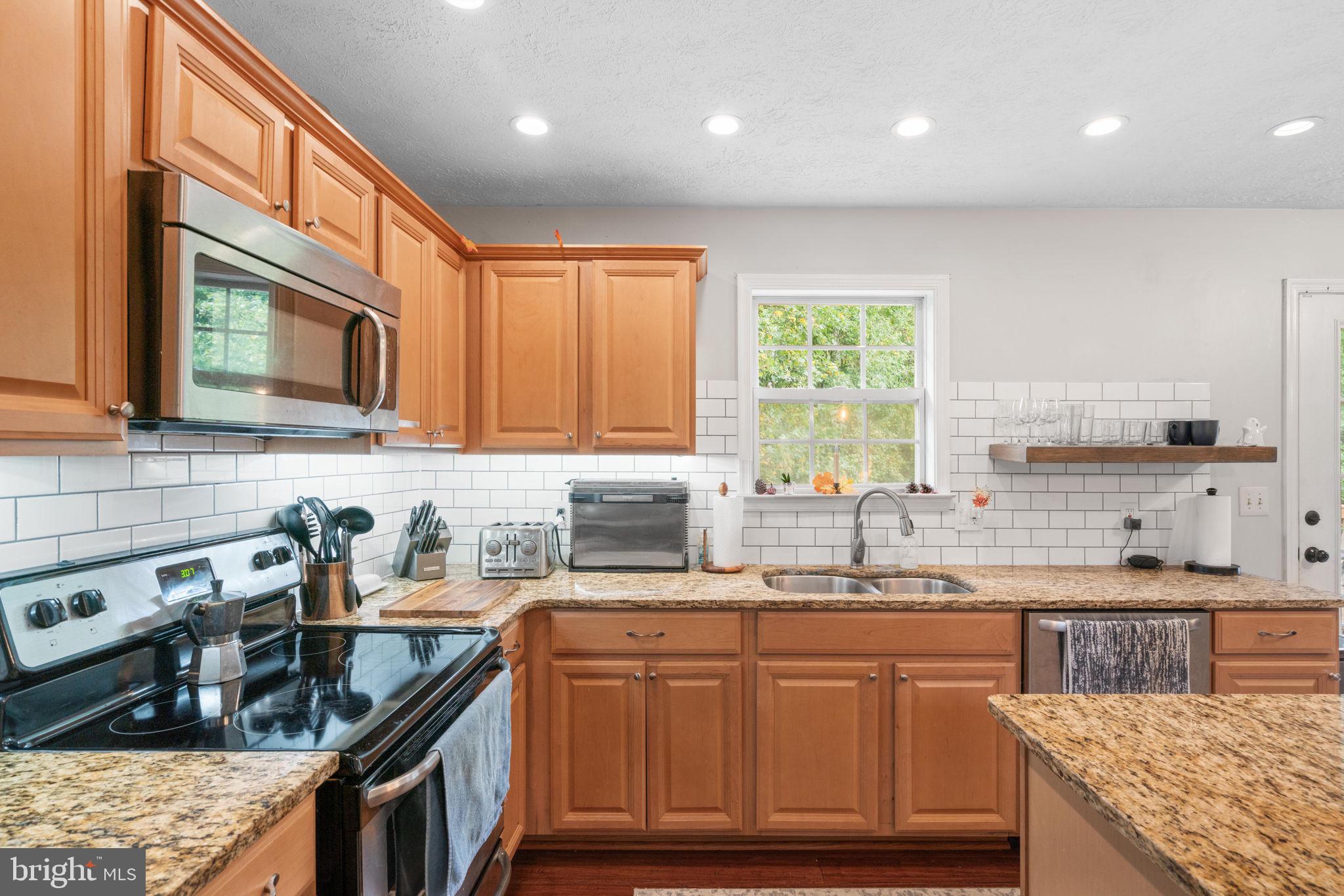 Stafford, Virginia, 22554, United States, 4 Bedrooms Bedrooms, ,3 BathroomsBathrooms,Residential,For Sale,1976538