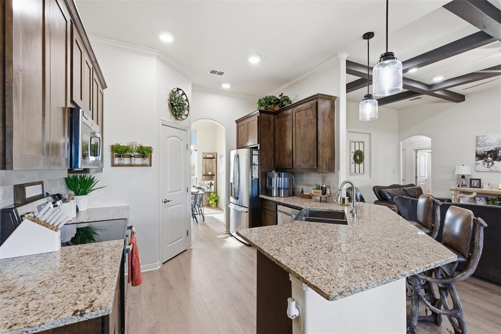 Grandview, Texas, 76050, United States, 4 Bedrooms Bedrooms, ,3 BathroomsBathrooms,Residential,For Sale,1991534