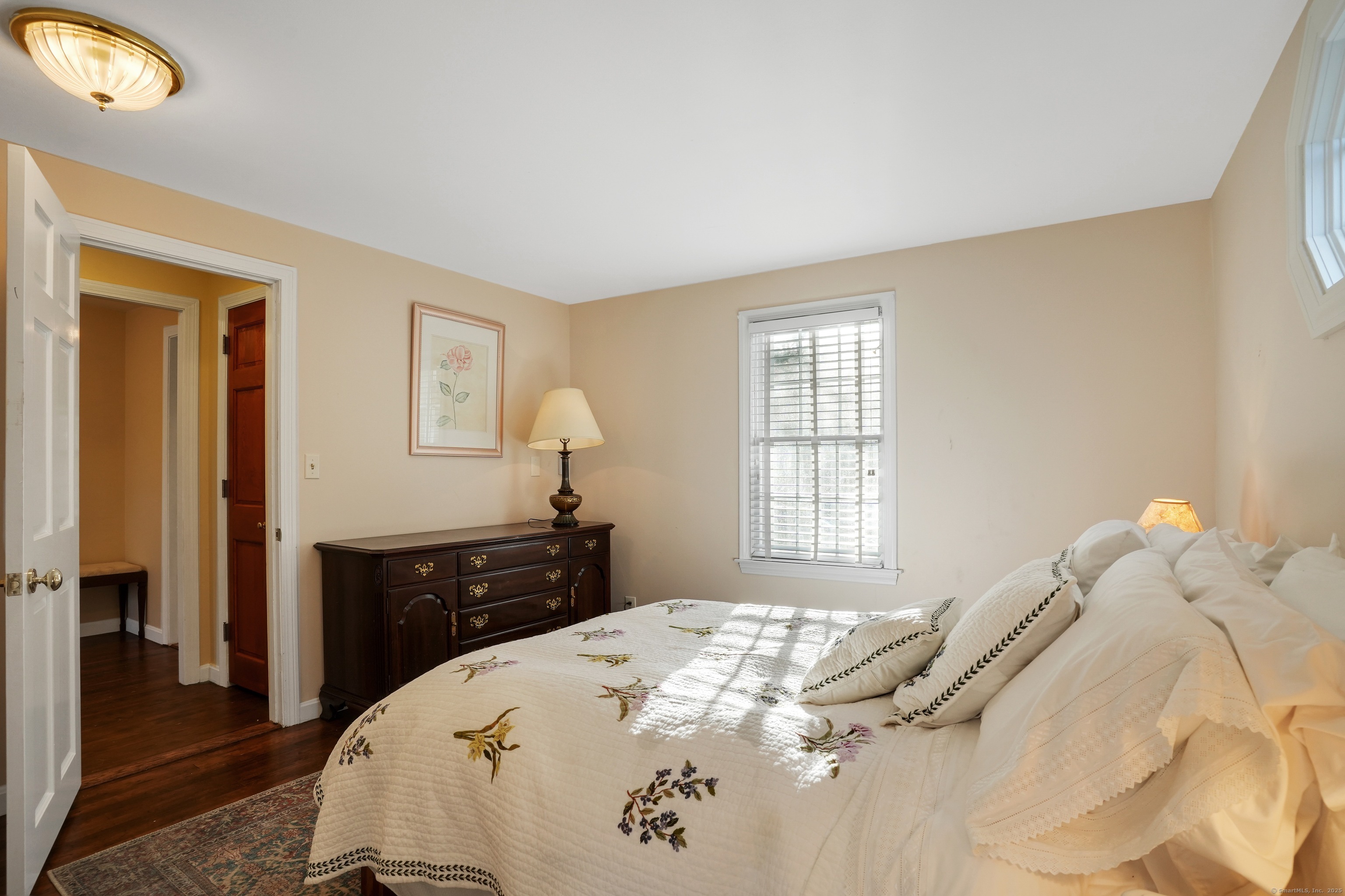 Canton, Connecticut, 06019, United States, 4 Bedrooms Bedrooms, ,3 BathroomsBathrooms,Residential,For Sale,1987943