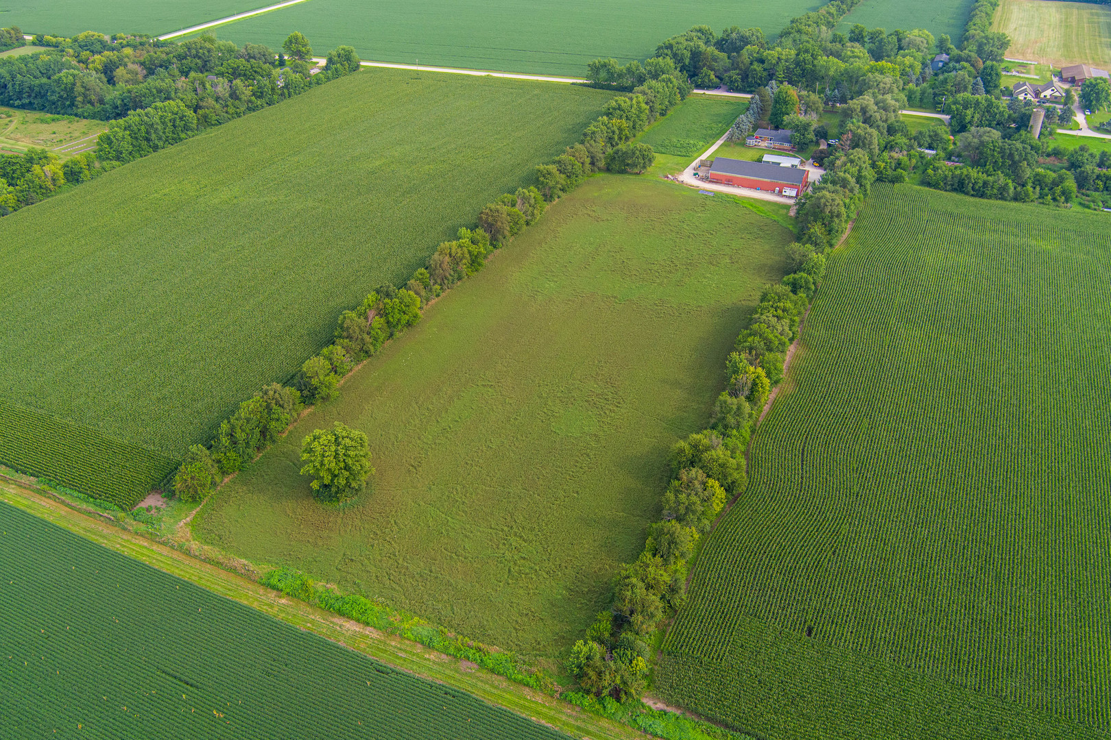 Hinckley, Illinois, 60520, United States, 3 Bedrooms Bedrooms, ,2 BathroomsBathrooms,Residential,For Sale,1921683