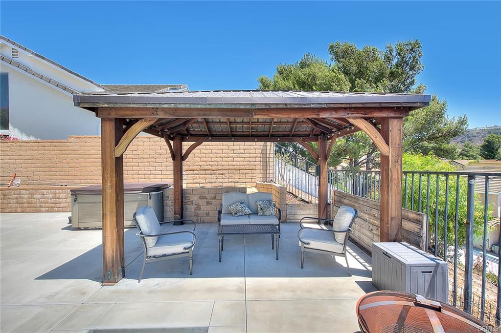 Corona, California, 92882, United States, 4 Bedrooms Bedrooms, ,3 BathroomsBathrooms,Residential,For Sale,1906086