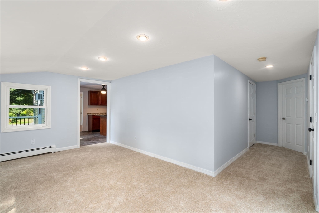 Norton, Massachusetts, 02766, United States, 3 Bedrooms Bedrooms, ,2 BathroomsBathrooms,Residential,For Sale,1925420